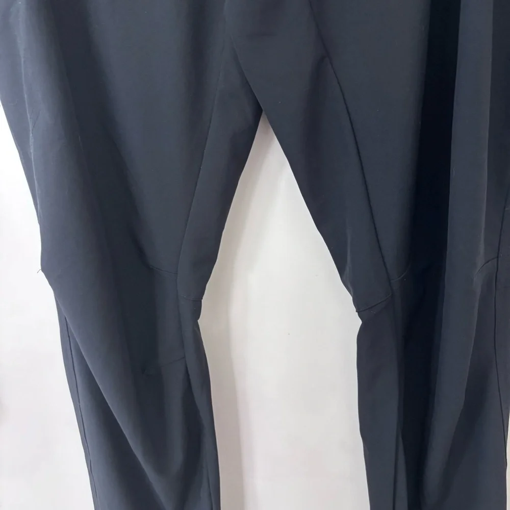 Columbia Men's Black Performance lightweight hiking pants 36x46